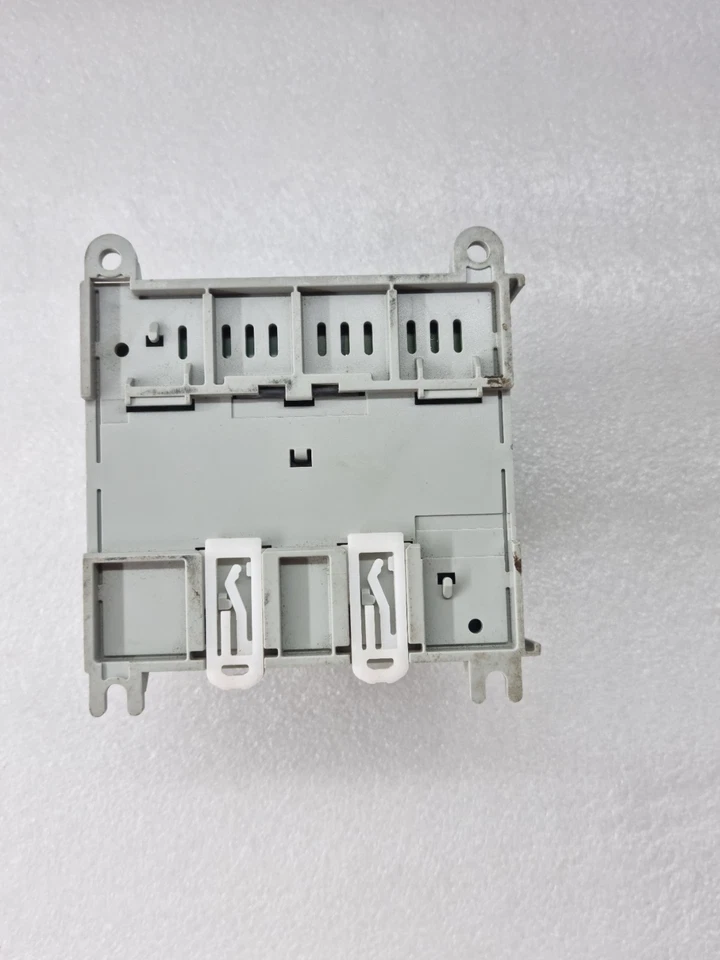 ALLEN BRADLEY Micro820 2080-LC20-20QBB SER C EtherNet Ip Plc (Error as Video)